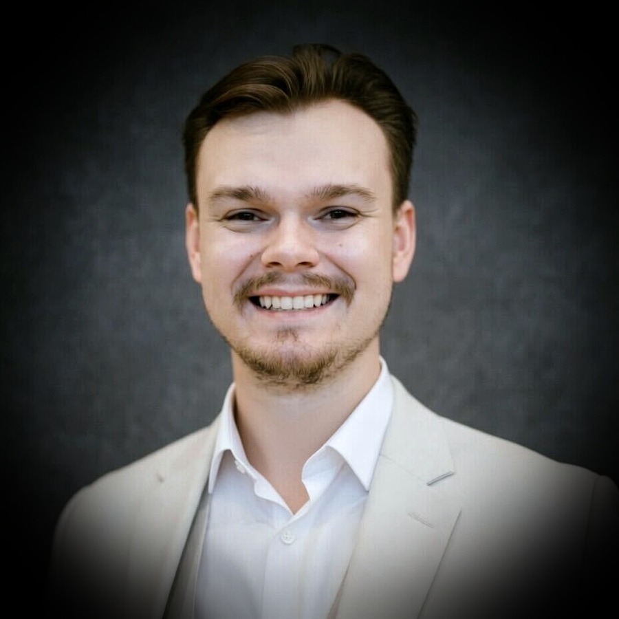 Tony Eltgroth